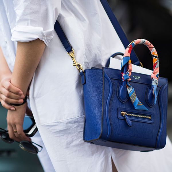 秋冬はバッグに「スカーフ」が流行！オトナ女子が70年代ファッションを上手につくる方法- 記事詳細｜Infoseekニュース