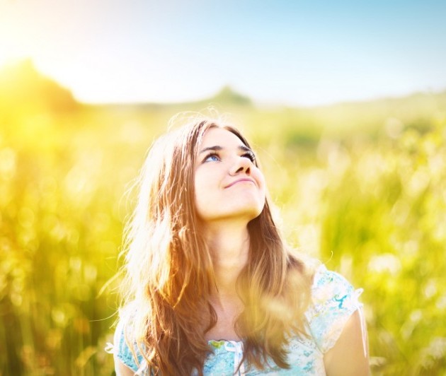 30代からの「簡単1分顎痩せトレーニング」って?二重あごがウソみたいに消える!