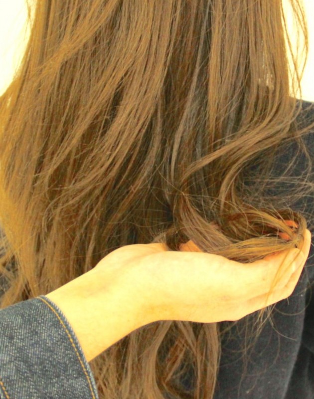 「すぐにパーマがとれる…」人気美容師が教えるパーマ長持ちテクとは?