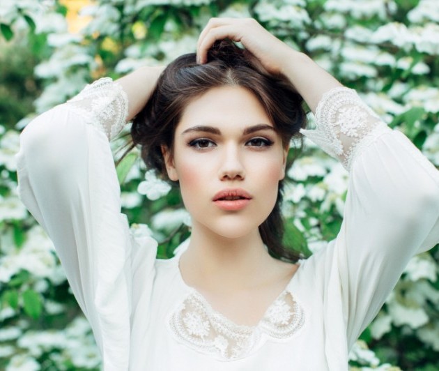 女らしさ急上昇！大人にピッタリの気分も上がる最旬春ブラウス