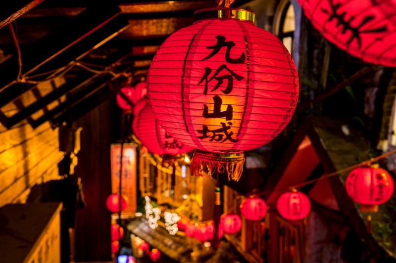 iStock_000042831752_Small