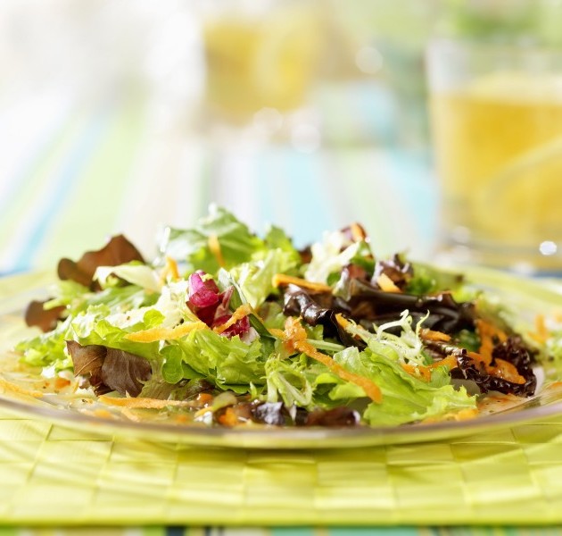 「いつものサラダ」がなぜおいしい？心に余裕ができる、時間に追われない食事を