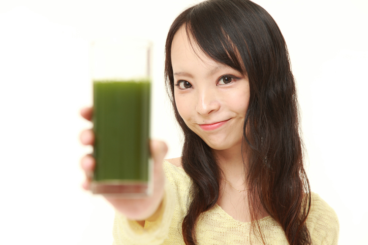 モリンガvs青汁