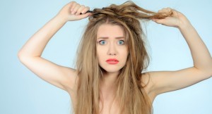 【プロ直伝】梅雨でもまとまる髪に!きれいなストレートが続くスタイリング法 【プロ直伝】梅雨でもまとまる髪に!きれいなストレートが続くスタイリング法