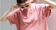定番色以外を着るなら?今っぽくて洒落見えする「カラーTシャツ」はコレ!