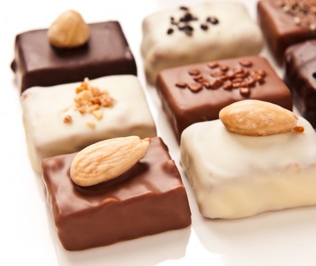 【2018年】溢れ出る高級感！1000円で買えるバレンタインチョコ7選♡