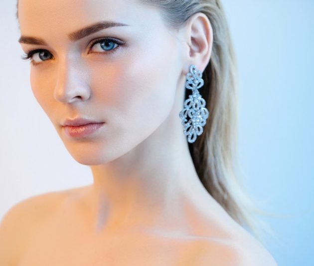 保湿不足が1番NG！繰り返す大人ニキビの正しい予防法とは？