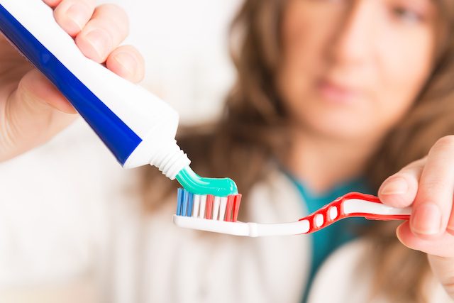 アメリカのホワイトニング歯磨き粉は安全 おすすめ3つと注意点 Angie アンジー