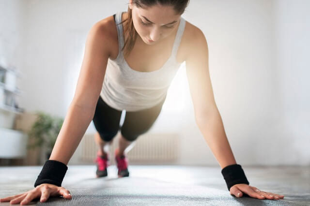 Aカップ　バストアップ　方法