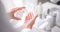 頭皮のかゆみ・フケに使える薬用シャンプー3選!地肌ケアで注目の成分とは? 頭皮のかゆみ・フケに使える薬用シャンプー3選!地肌ケアで注目の成分とは?
