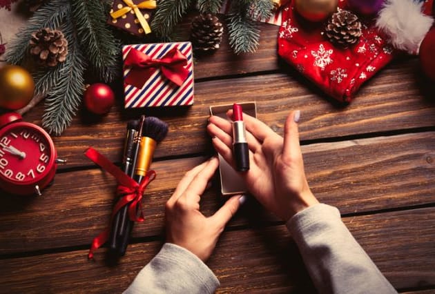 2021年クリスマスコフレ特集!秋冬の旬顔メイクはお得なコフレで仕上げて♡