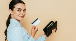 自分の価値観に合わせてお金を使う!”換え活”でより自分らしいライフスタイルへ 自分の価値観に合わせてお金を使う!”換え活”でより自分らしいライフスタイルへ