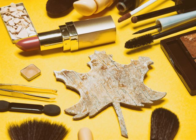 【2025年限定】上品な秋色が唇を彩る！新作プチプラリップティント